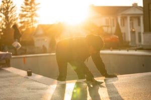 Installation Béton | Béton Estampé, Piscine Creusée, Patio en béton photo 3